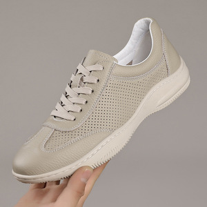 Chaussures basses en maille respirantes et légères pour hommes, style rétro britannique, sport, été, blanc et noir, semelle extérieure en caoutchouc - Product Image 6