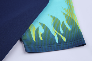 Vente en gros de maillots de football bleu neutre, technologie de sublimation de haute qualité, vêtements de football pour équipes de service OEM - Product Image 3