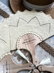 Ventaglio Portatile Artigianale Vintage con Manico in Legno a Forma di Nuvola, Logo Inciso al Laser, Elegante Decorazione <span class=keywords><strong>Boho</strong></span> per Matrimoni - Product Image 4