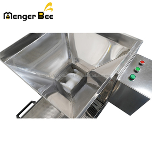 เครื่องแยกขี้ผึ้งน้ำผึ้งอัตโนมัติ Menger Bee MPH-1 แบบสกรูกด 50 กก./ชม. พร้อมเครื่องอัดฝาขวด สแตนเลส 220V 750W รับประกัน 2 ปี สินค้าใหม่ - Product Image 4