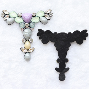 Venta al por mayor piedras pegamento <span class=keywords><strong>base</strong></span> de fibra hecho a mano zapatos de piedra de cristal ornamento para las mujeres para sandalias - Product Image 2