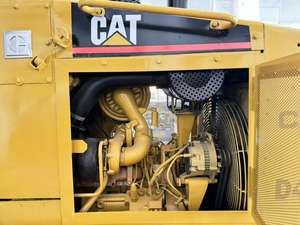 Bulldozer de cadenas CAT D4H usado de alto rendimiento, 10 toneladas, 2024, excelente estado, 1 año de garantía - Product Image 6