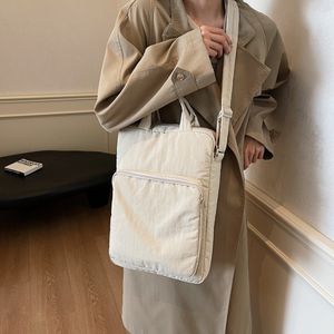 Sac pour ordinateur portable étudiant très vendu, sacoche portable pour femme avec logo personnalisé, idéal pour les trajets quotidiens - Product Image 5