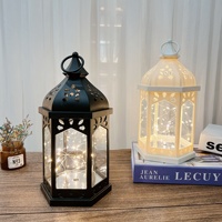 Photophore Rétro Style Européen Ornements Marocains Lampe à Cheval LED Autres Lanternes Bougies pour Atmosphère Lampe à Vent YS