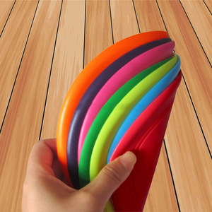 Jouet pour chien en silicone, frisbee volant, durable, en caoutchouc non toxique, jouet d'entraînement pour chien en plein air, léger, pour l'exercice, le jeu et la mastication - Product Image 5
