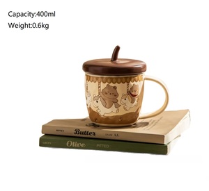<span class=keywords><strong>Tazza</strong></span> in Ceramica con Stampa Cartoon di Capibara, con Coperchio e Cucchiaio, Regalo Ideale per Migliori Amiche - Product Image 6