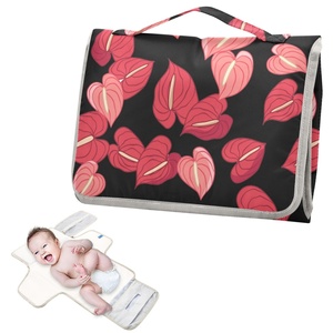 Nuevo Producto 2025, Tapete Cambiador de Pañales Compacto Impermeable con Diseño Hawaiano Personalizado, Bolsa Portátil para Viajes - Product Image 2