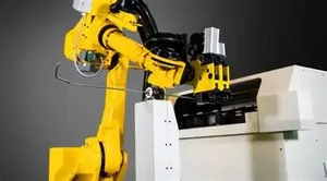 Brazo Robótico Completo de 6 Ejes FANUC <span class=keywords><strong>M</strong></span>-710iC20M con Controlador Estándar R-30iB Mate Plus para Manipulación CNC, Carga y Descarga - Product Image 5