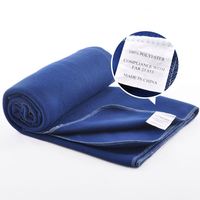 Manta de Viaje Ligera y Portátil para las Cuatro Estaciones, de Polar con Relieve, Personalizable en Tamaño y Logotipo, Estilo Simple