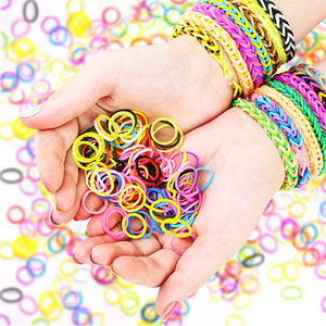 बच्चों के लिए हस्तनिर्मित रबर बैंड ब्रेसलेट किट बारिश डिय खिलौना बच्चों - Product Image 3