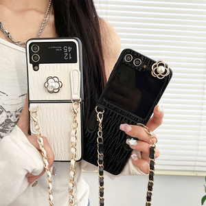 Crossbodyเชือกหนังโซ่พลิกพับหม่อนมุกหนังเคสโทรศัพท์สําหรับSamsung <span class=keywords><strong>Galaxy</strong></span> zflip5 zflip4 <span class=keywords><strong>zflip3</strong></span> - Product Image 1