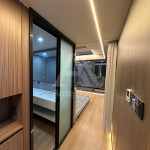 Cabane de luxe en forme de pomme avec toit isolé, résidence portable écologique pour station balnéaire montagneuse et glamping hivernal - Product Image 6