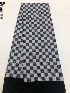 Nueva <span class=keywords><strong>Tela</strong></span> de Encaje Elástica con Lentejuelas, Diseño <span class=keywords><strong>a</strong></span> <span class=keywords><strong>Cuadros</strong></span> Blanco y Negro <span class=keywords><strong>en</strong></span> Terciopelo - Product Image 5