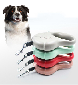 Automatische, einziehbare Hundeleine aus ABS-Material, tragbar für Spaziergänge im Freien - Product Image 1