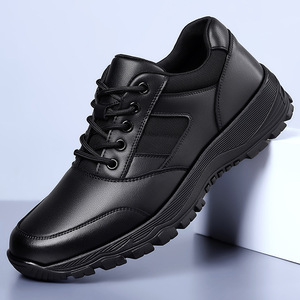 Chaussures Chunky pour Hommes à Bout Rond en Cuir PU, Lacets, Doublure en Maille Respirante, Semelle Extérieure en Caoutchouc, Semelle Intermédiaire en EVA – Chaussures Décontractées Tendance Automne - Product Image 1
