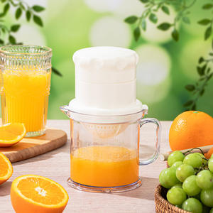 Extractor de jugo manual de plástico para cítricos, exprimidor de naranjas y limones para uso doméstico XLX-L050 - Product Image 1