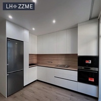 Meubles de cuisine et accessoires en MDF laqué blanc de haute qualité avec armoires de rangement et armoires murales Cuisine ouverte pour appartement