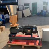 Presse à granulés de bois industrielle haute capacité, alimentée par moteur, pour feuilles de manioc, bambou, maïs, blé et bois domestique