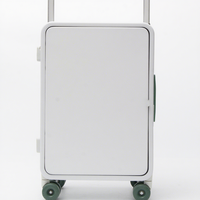 Valise cabine à ouverture frontale : en polycarbonate pur avec poignée large et ouverture rapide