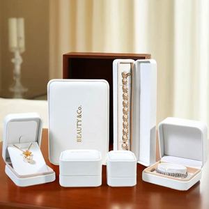 Пользовательские милые белые кожаные роскошные ювелирные изделия ожерелье упаковочная коробка с логотипом - Product Image 6