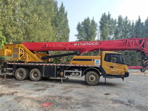 Grú<span class=keywords><strong>a</strong></span> Móvil Usada SANYS STC250C5 de 25 Toneladas, Altura de Elevación de 49.5m, con Motor Weichai Euro III, Probada e Inspeccionada, en Venta - Product Image 4