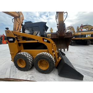 Cargadora de dirección deslizante usada Caterpillar 246D multifunción para proyectos de construcción - Product Image 2