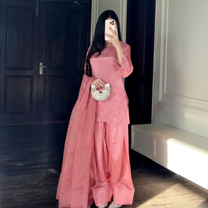 Traje Salwar Tradicional Rosa de Algodón con Bordado y Estampado Digital para Mujer, Corte Regular, Largo hasta el Suelo, Estilo Indio/Pakistaní, Ropa Casual - Product Image 1