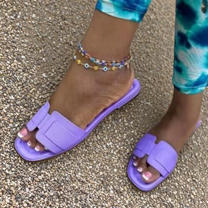 <span class=keywords><strong>Sandali</strong></span> piatti da <span class=keywords><strong>donna</strong></span> alla moda con punta tonda e colori vivaci, ultimi modelli 2026, economici per l'estate - Product Image 2