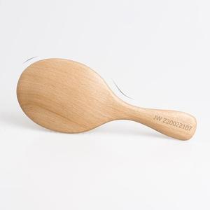Venta al por mayor 100% de madera de haya natural del cuero cabelludo Airbag peine de masaje de calidad superior - Product Image 3