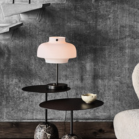 Lampe de table en verre nordique moderne, artistique et minimaliste, lumière décorative pour chambre à coucher, salon