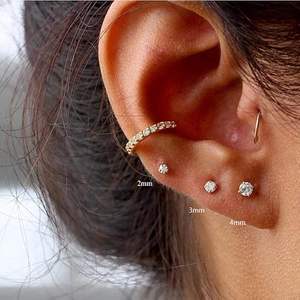 Juego de Aretes de Titanio G23 Getta Jewelry, Joyería Corporal de Moda con Parte Trasera Plana, con Diamantes Naturales Sueltos y Circonita como Piedra Principal - Product Image 5