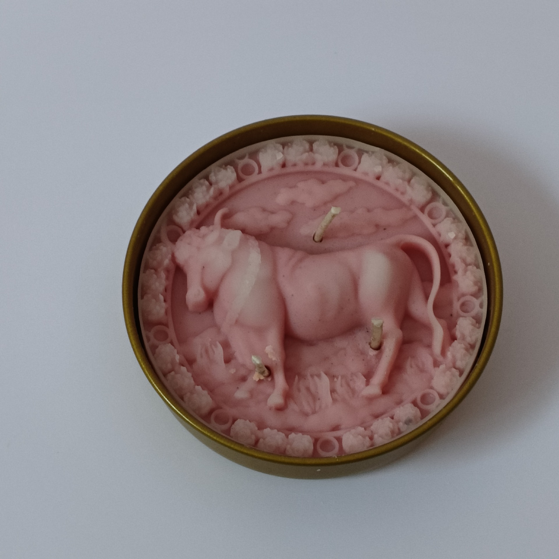 Taureau Rose