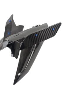 Carenado de fibra de carbono 3K Twill para CF MOTO 675sr - Product Image 2