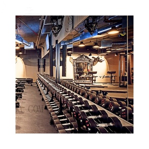 Miroir en verre avec support en vinyle résistant aux chocs pour club de fitness - Product Image 1