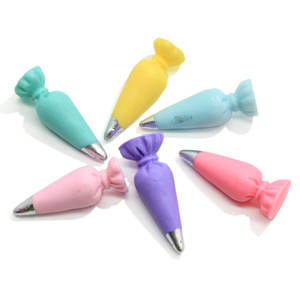 Nuovo Arrivato Colorato Piping Bag Cabochon In Resina Fai Da Te Attrezzi Della Torta di Arte di Bambini Della Decorazione Casa Delle Bambole Gioca Giocattoli <span class=keywords><strong>Cucina</strong></span> Ornamento - Product Image 1