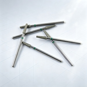 Fraise <span class=keywords><strong>diamant</strong></span>ée électrolytique HP à grain grossier pour laboratoire <span class=keywords><strong>dentaire</strong></span>, réduction rapide céramique PFM, tige 2,35 mm, longueur 45 mm, boîte de 30 pièces, OEM - Product Image 3