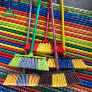 2025 yüksek yeniden satın alma fabrika toptan özelleştirmek ev yumuşak süpürge plastik süpürme süpürge - Product Image 1