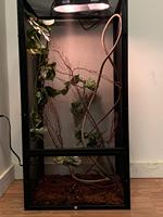 Cage en maille d'aluminium noir très vendue, idéale et durable pour les reptiles et les amphibiens