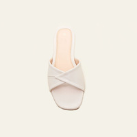 Nouvelles pantoufles d'été pour femmes, bout ouvert, tête ronde, chaussures plates décontractées 2025, semelle souple extérieure, chaussures d'artisanat antidérapantes