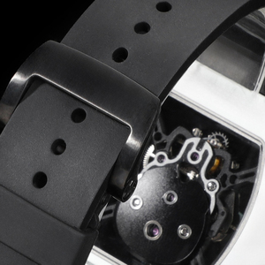 <span class=keywords><strong>Montre</strong></span>-bracelet manuelle Rich 052 White Carbon Exoskeleton Skull Tourbillon Cybernetic pour homme, style néon dystopique - Product Image 6