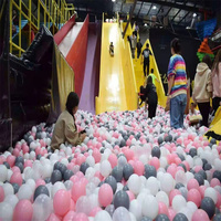 Parc de trampolines intérieur et équipements de jeux pour enfants sur mesure, conçus gratuitement par l'usine, pour centre de loisirs et aire de jeux, à vendre
