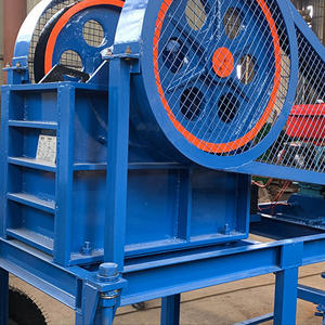 Petit concasseur à mâchoires mobile à moteur diesel pour l'extraction de pierres, diamants et or, à haut rendement - Product Image 6