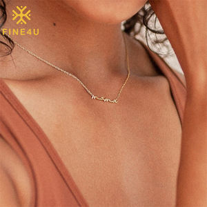 Vendita calda all'ingrosso 2024 regalo della festa della <span class=keywords><strong>mamma</strong></span> delicati gioielli placcato in oro personalizzato <span class=keywords><strong>mamma</strong></span> <span class=keywords><strong>mamma</strong></span> ciondolo collana - Product Image 2