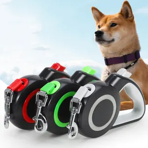 Bán Buôn Pet Dog Dây Xích Đêm Ngoài Trời Đi Bộ Con Chó Sang Trọng Tự Động Có Thể Thu Vào LED Pet Dog Dây Xích