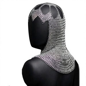 Coif de chaîne médiévale en aluminium plaqué argent, armure antique, artisanat métallique portable pour usage costumier, presse-papier au design moderne - Product Image 1