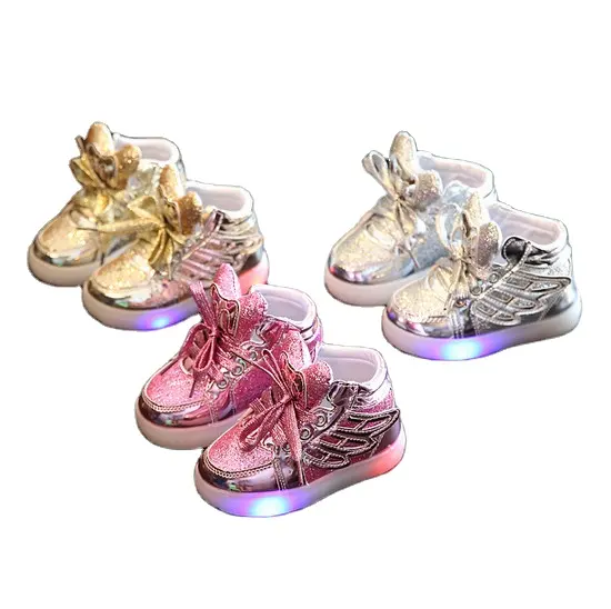 LED Enfants Filles Chaussures Éclairer Lumineux Enfants Formateurs Chaussures De Sport avec des ailes