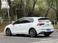Подержанные автомобили Volkswagen Golf 280TSI DSG Pro Chassis MK8 2023 года оптом