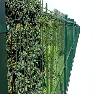 Malla de Alambre de Hierro Soldada 15x15 100x100, Malla Triangular 3D Negra Tipo Diamante, Recubierta de PVC - Product Image 1