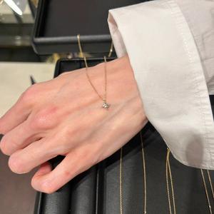 Collana in Argento Sterling 925 Placcato Oro con Zirconi, Design Minimalista a Quadrifoglio con Pietra Portafortuna, Vendita all'Ingrosso - Product Image 4