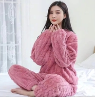 Pyjama en velours corail à manches longues pour femme Yanzhui, vêtements de maison doux et chauds pour l'automne et l'hiver